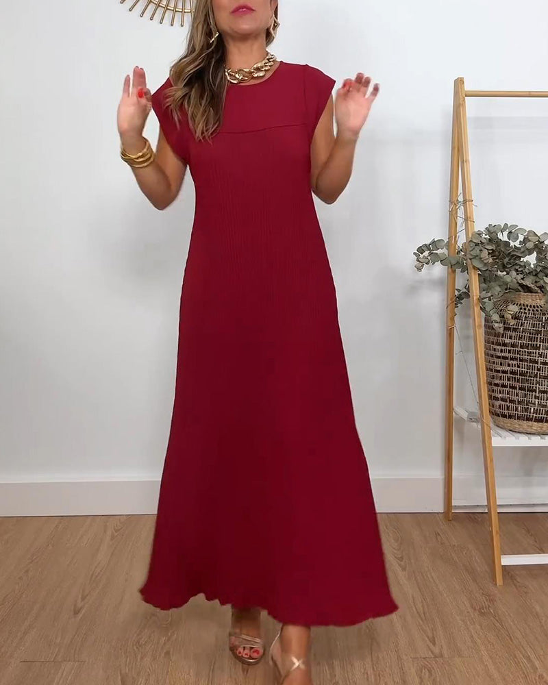 Kaitlyn | Elegant Soft Pleated Maxi Dress
