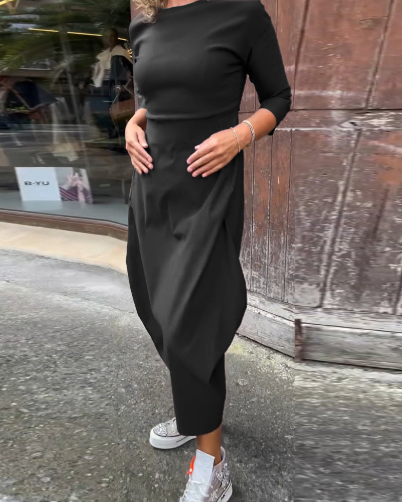 Simple Solid Color Long Sleeved Dress with Pockets