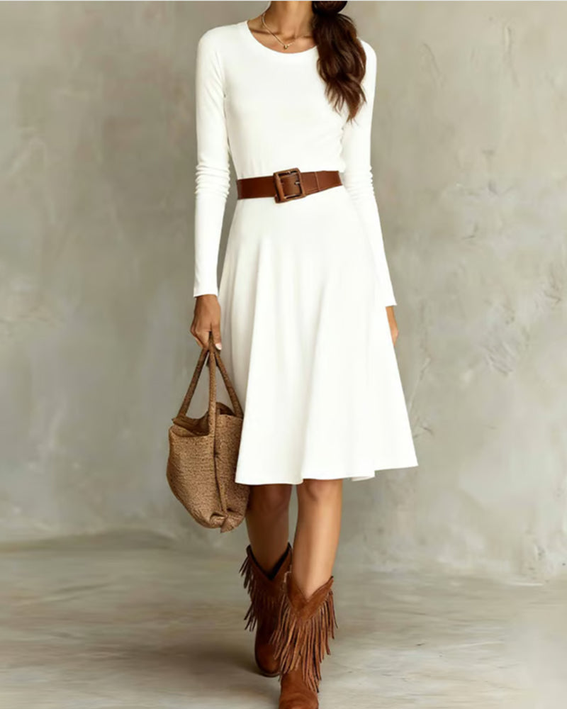 Elegant Solid Color Dress with Round Neck and Flared Skirt