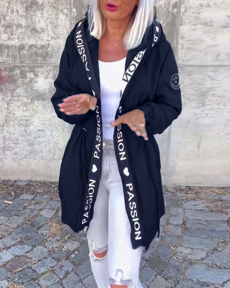 Black hoodie with "Passionš¤" print