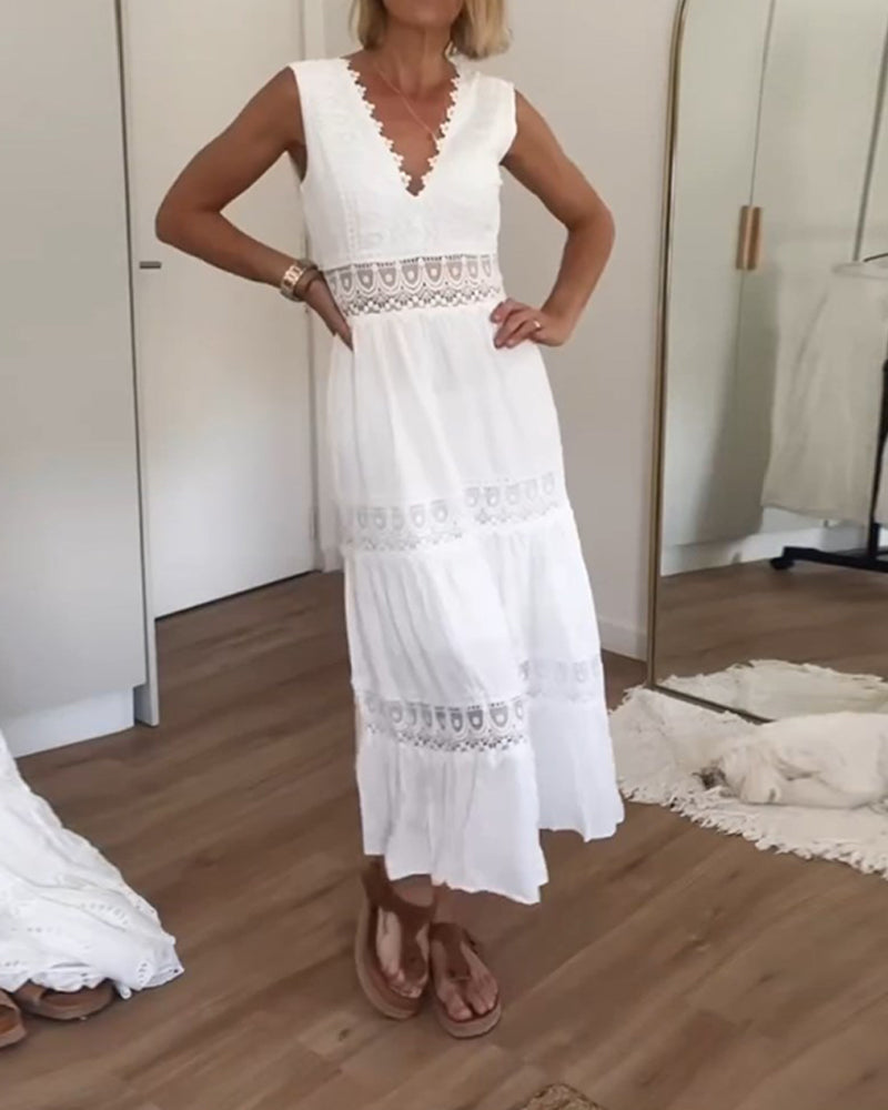 Aurélie™ | Elegant Lace Dress with V-Neck