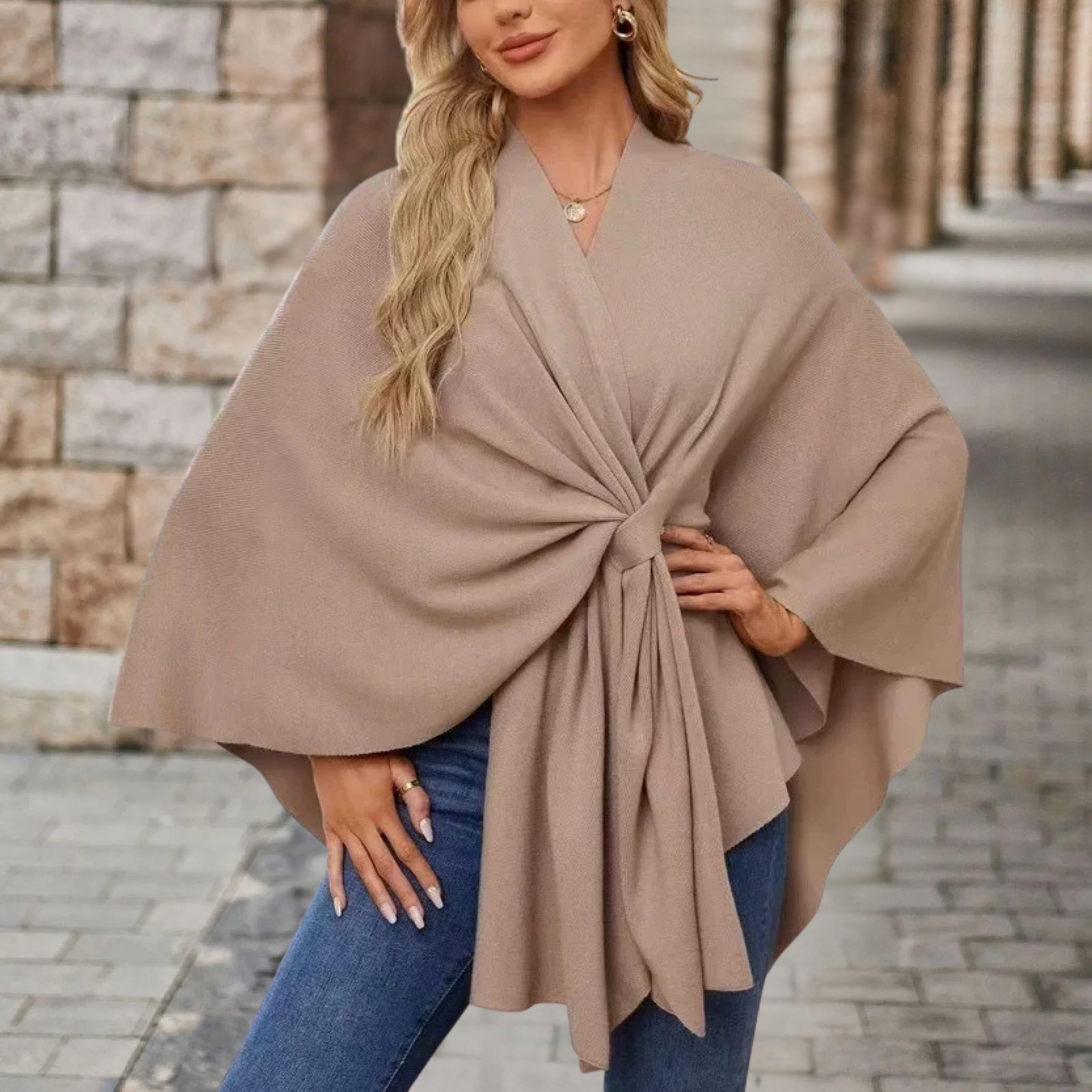 Helin | V-Neck Shawl