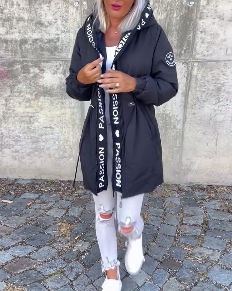 Black hoodie with "Passionš¤" print