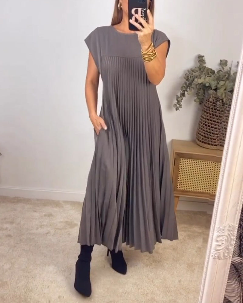 Kaitlyn | Elegant Soft Pleated Maxi Dress