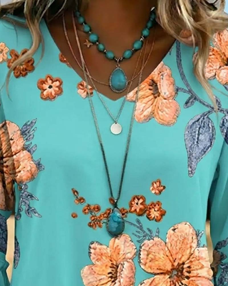 Vintage Floral V-Neck Blouse Loose Fit