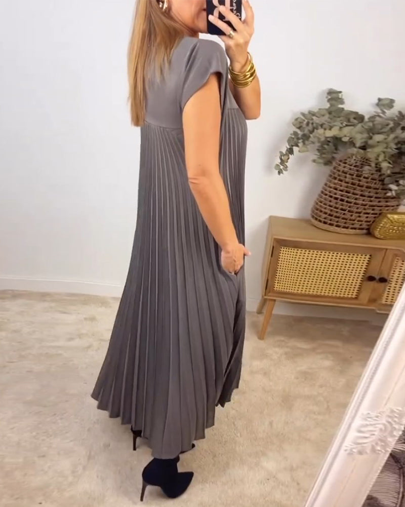 Kaitlyn | Elegant Soft Pleated Maxi Dress