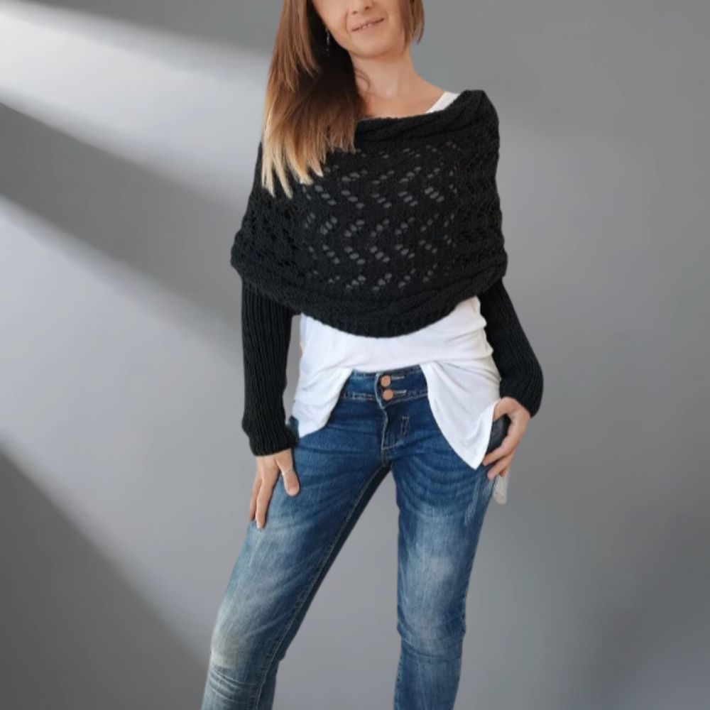 Louve | Elegant and Warm Shawl