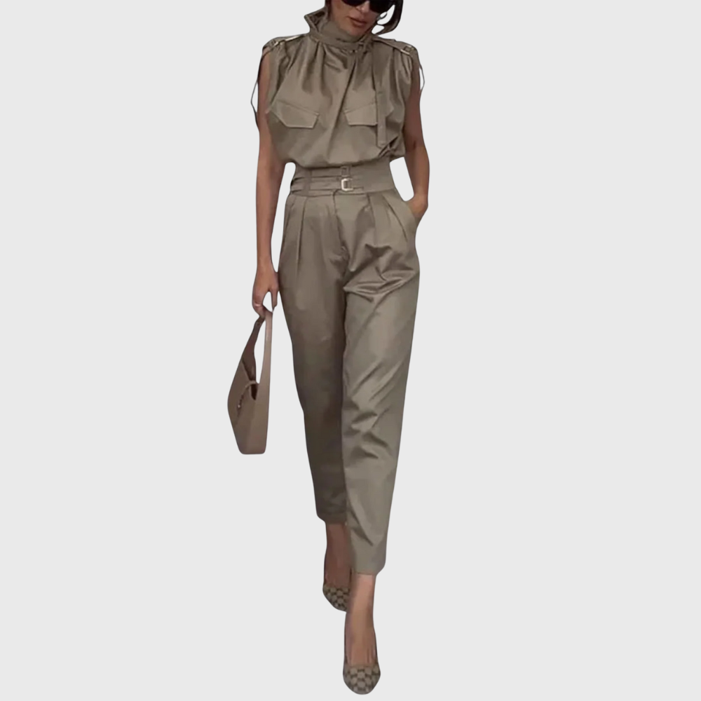 Light Set | Blouse and Coordinated Pants