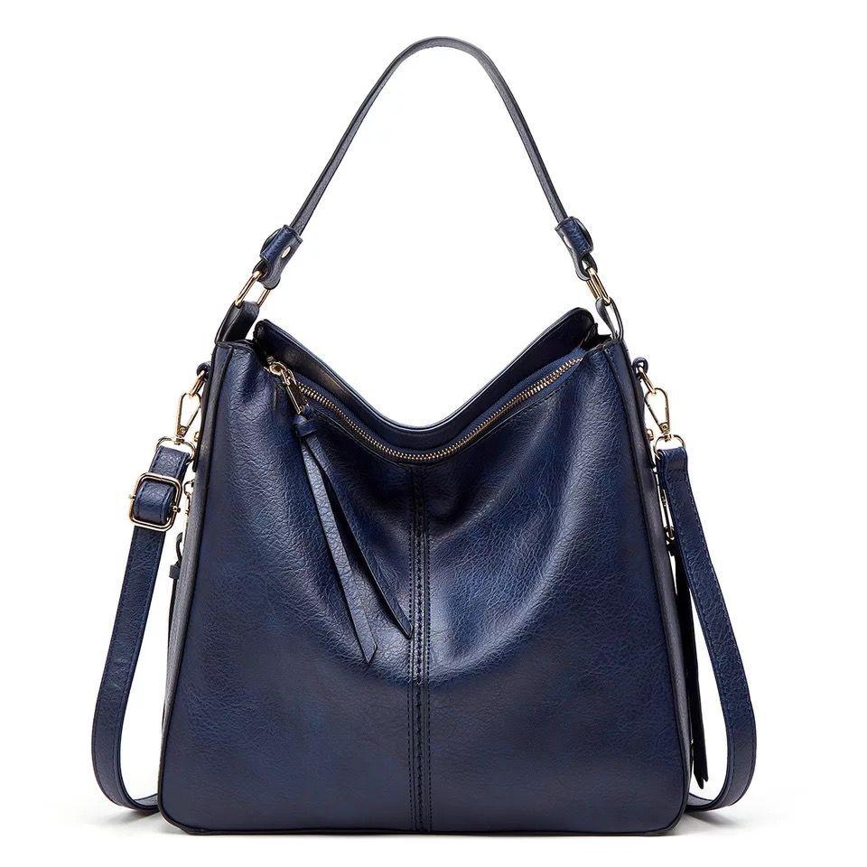 Luna™ - Elegant and spacious leather bag
