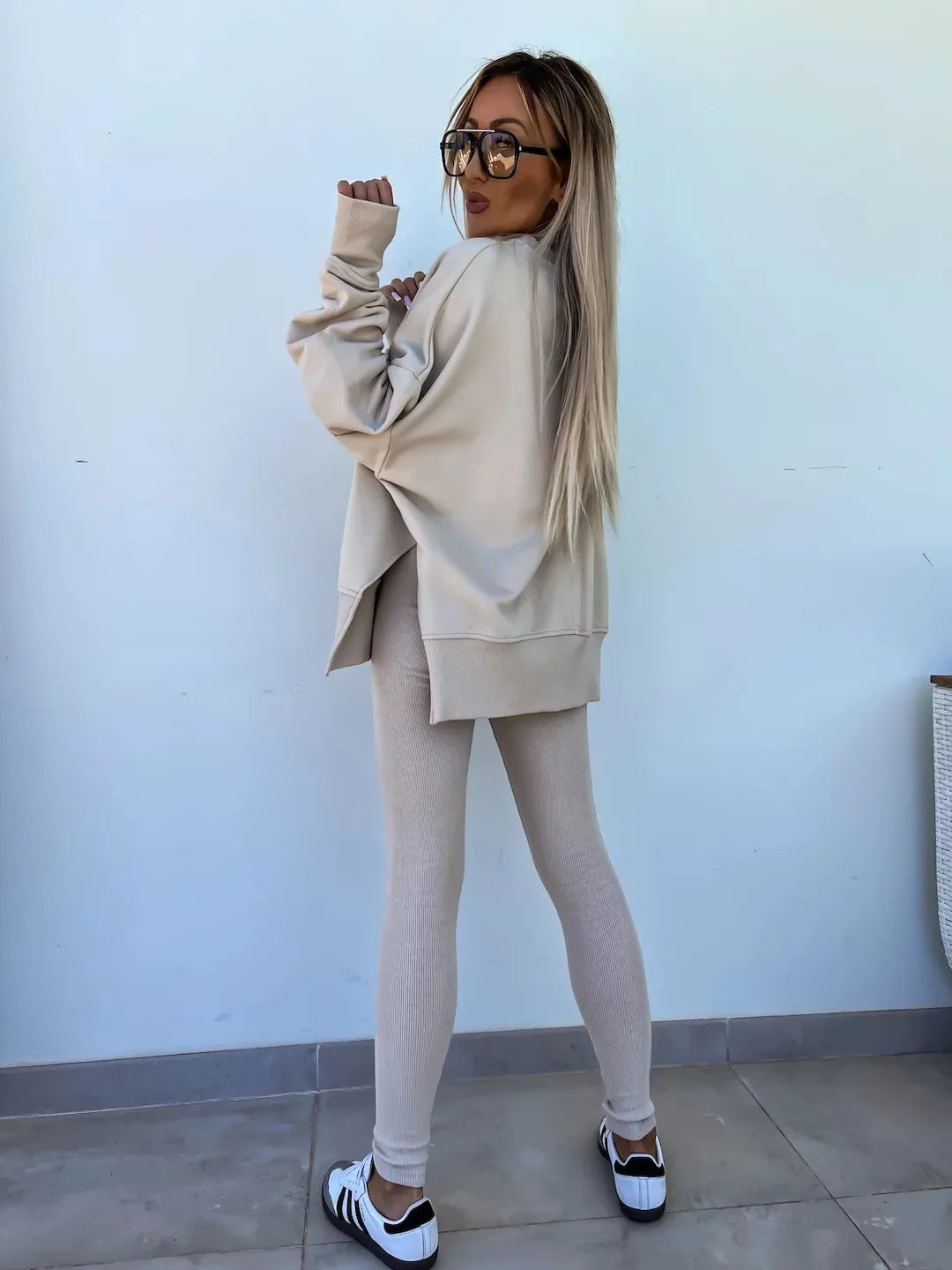 Amara | Coordinated Set with Oversized Sweatshirt and Leggings