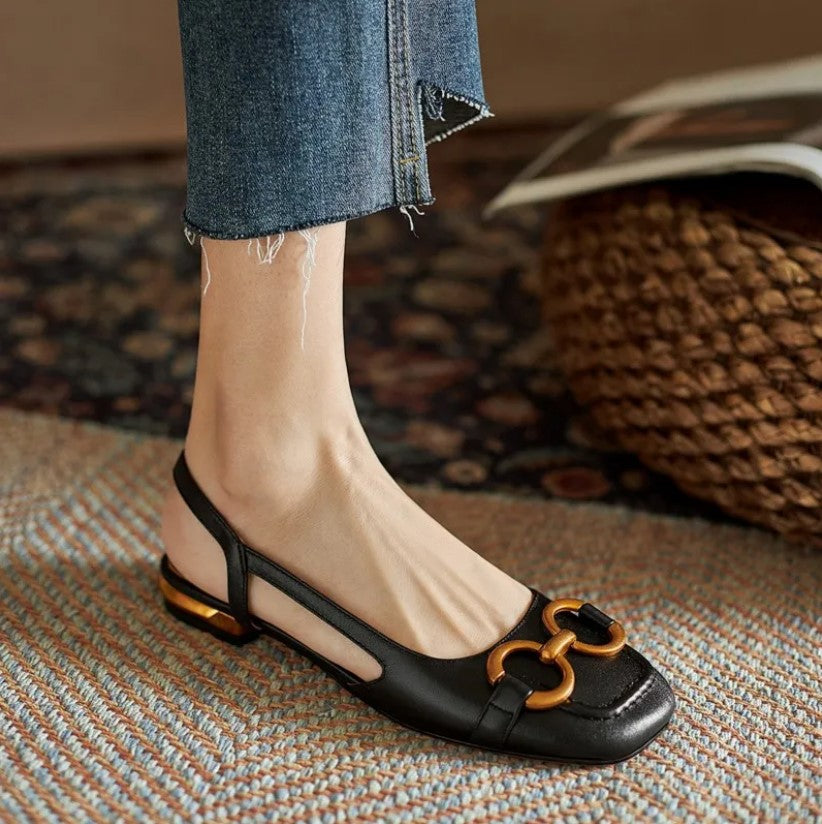 Jennifer | Elegant Loafers with Wooden Accent