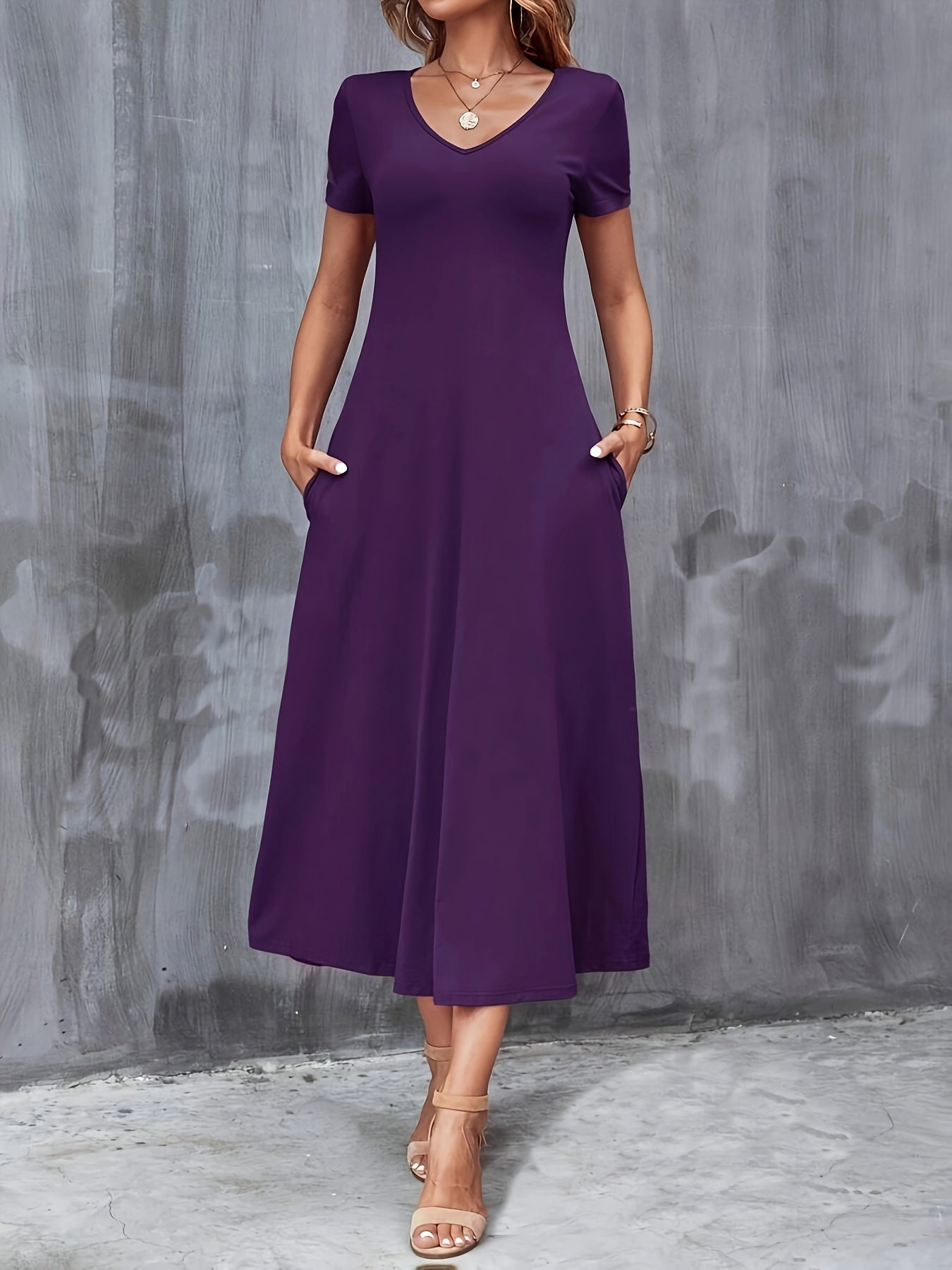 Diana | Classic V-Neck Summer Dress
