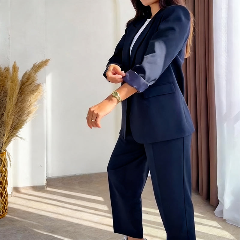 Classic 2-Piece Women's Set – Timeless Elegance, Comfort & Professional Look
