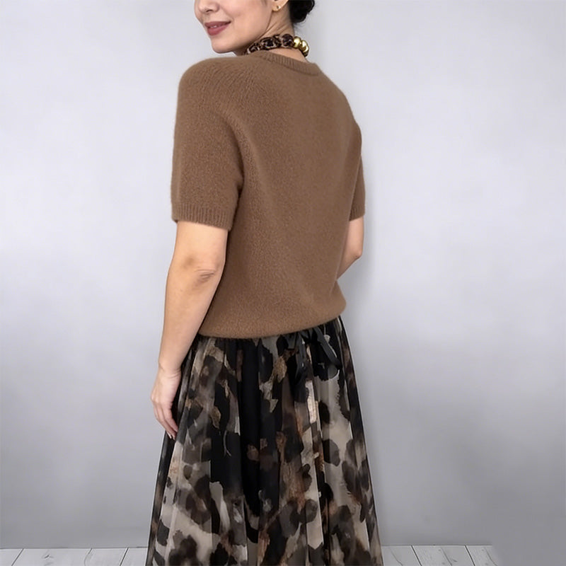 Two Piece Set for Women Comprising a Sweater and a Flowing Leopard Print Skirt