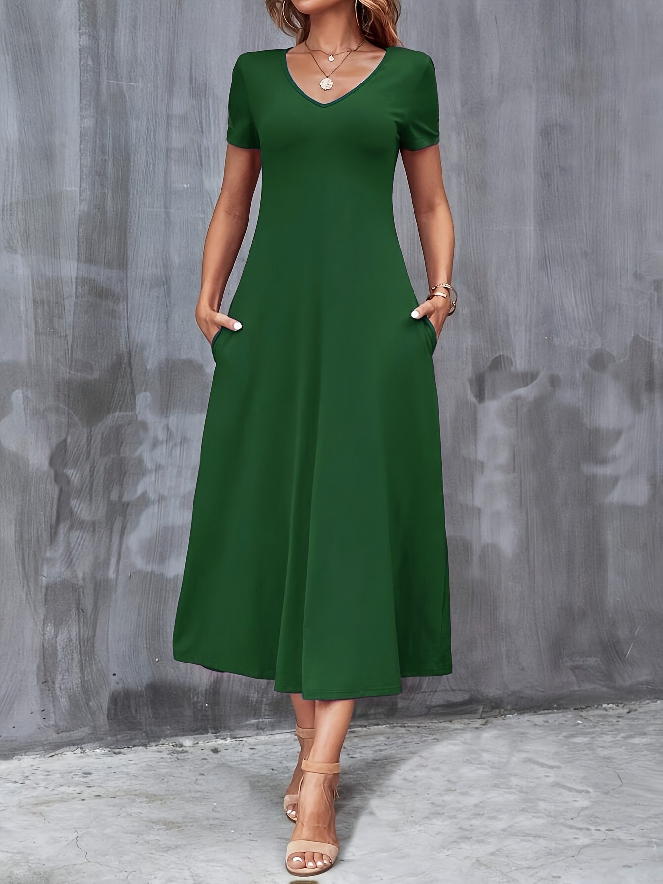 Holly | Stylish V-neck Casual Dress