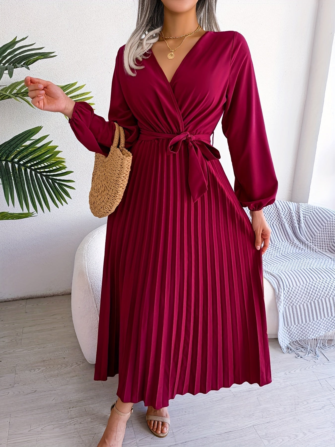 Bianca | Lunaria Elegant Pleated Dress