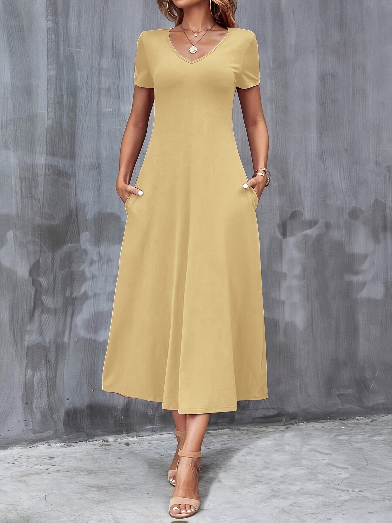 Holly | Stylish V-neck Casual Dress
