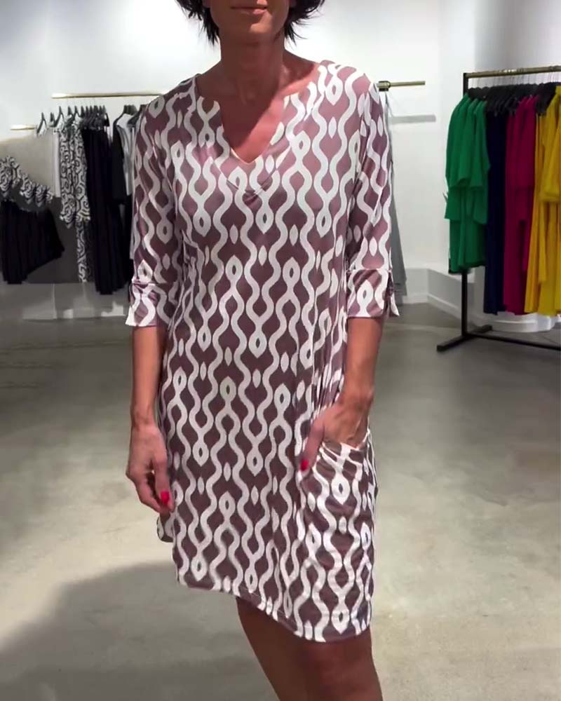 Chloe | Stylish Printed Shift Dress