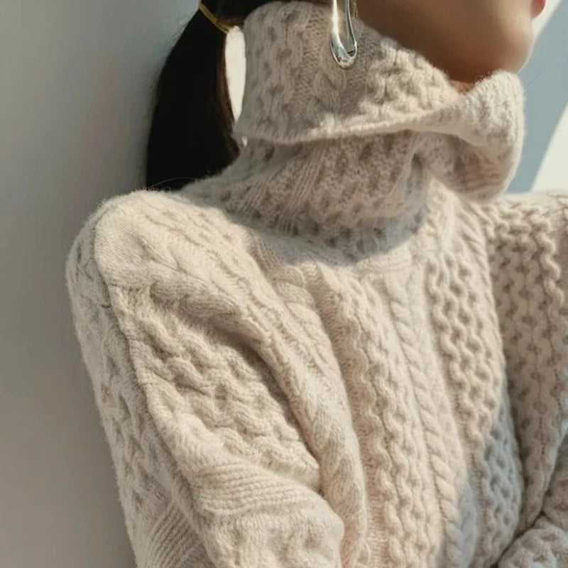 Lucie® - Cashmere couture turtleneck sweater