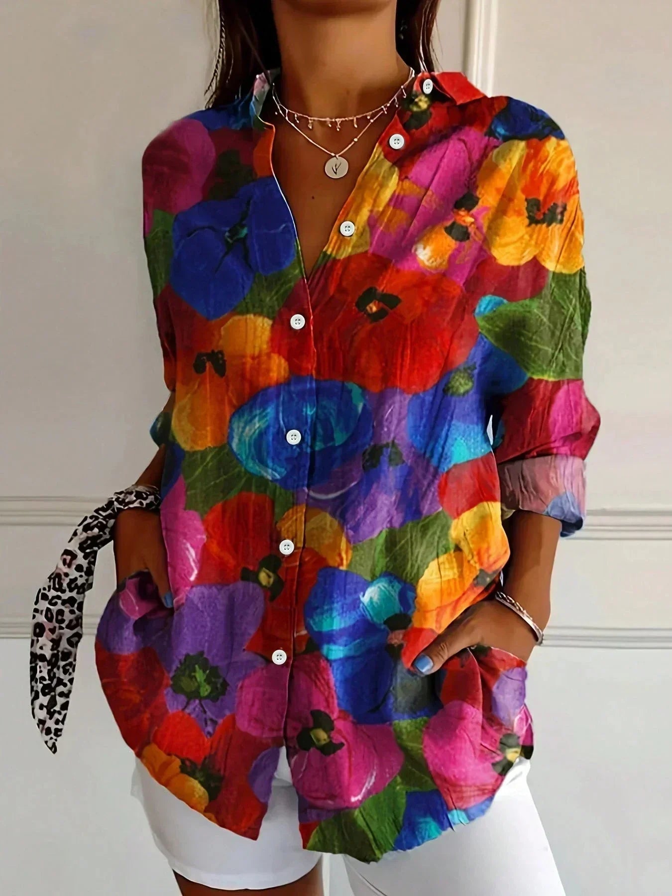 Rina™ | Blouse with Colorful Print