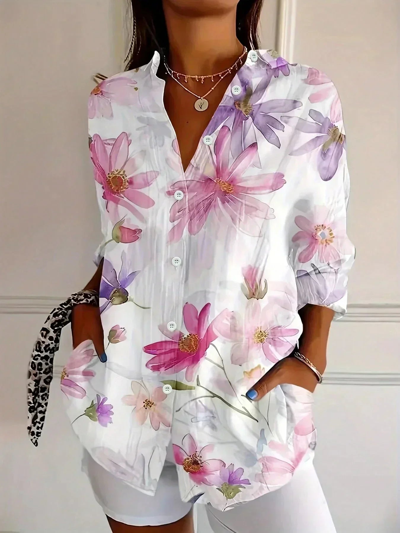 Rina™ | Blouse with Colorful Print