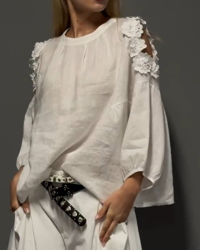 Blouses Round Neck Cut-Out Off-Shoulder 3D Flowers