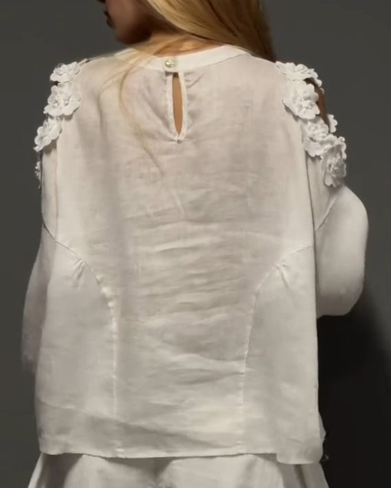 Blouses Round Neck Cut-Out Off-Shoulder 3D Flowers
