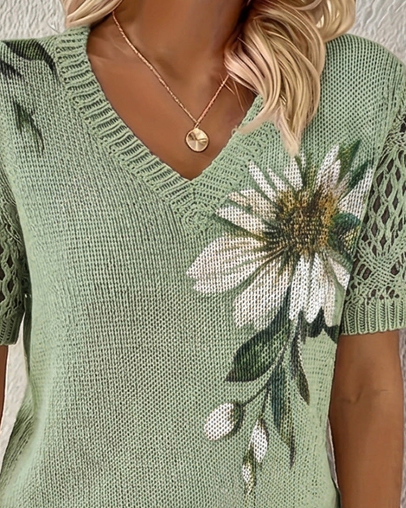 Floral Knit V-Neck Pullover