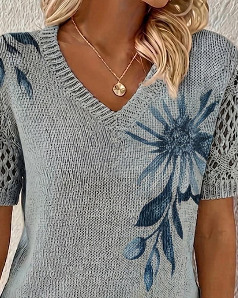 Floral Knit V-Neck Pullover