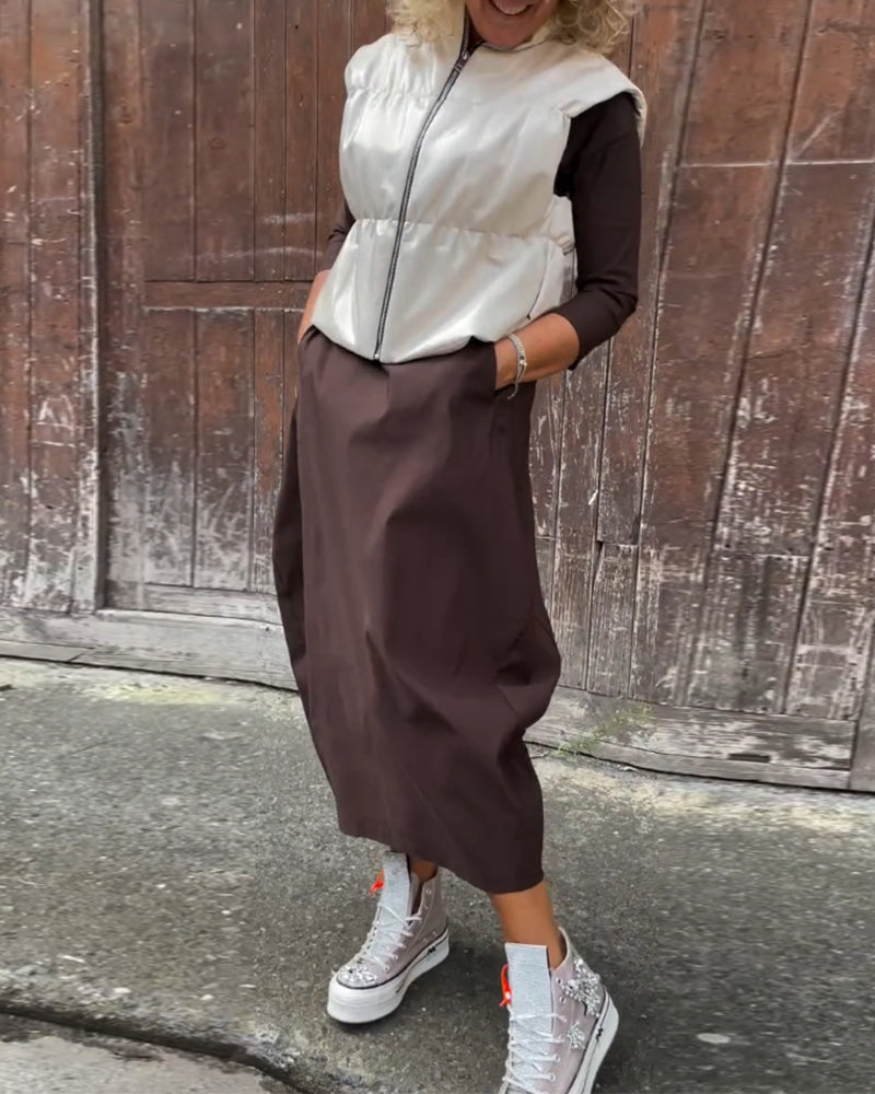 Simple Solid Color Long Sleeved Dress with Pockets