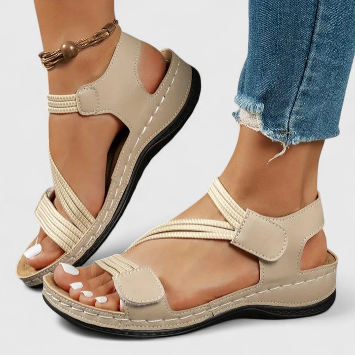 Lucy | Contoured Arch Sandals